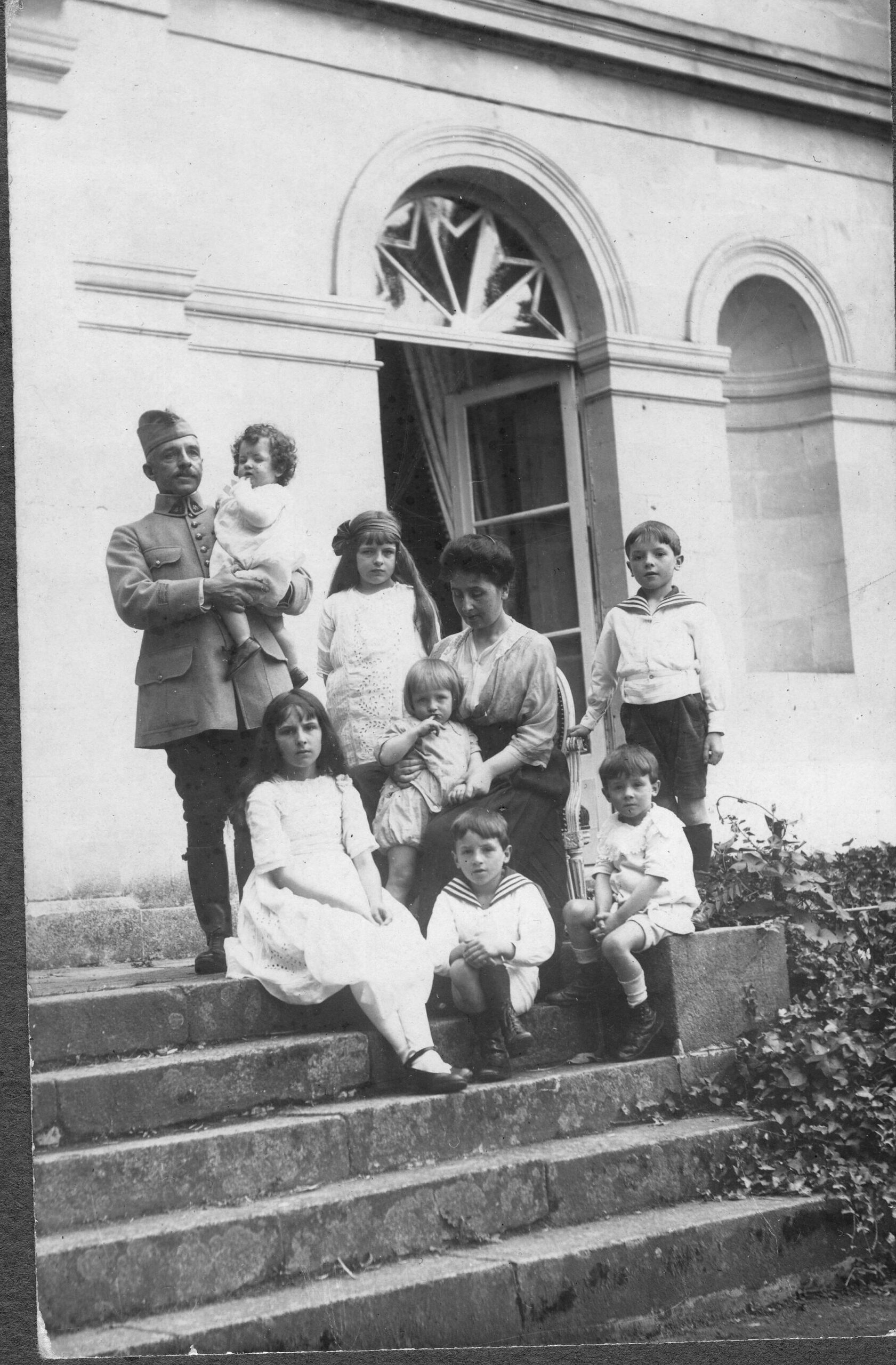 Georges, Thérèse et leurs enfants
